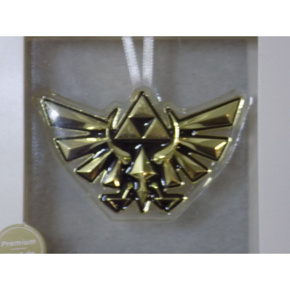 Hallmark Christmas ornament The Legend of Zelda Hyrule crest premium - Picture 2 of 3